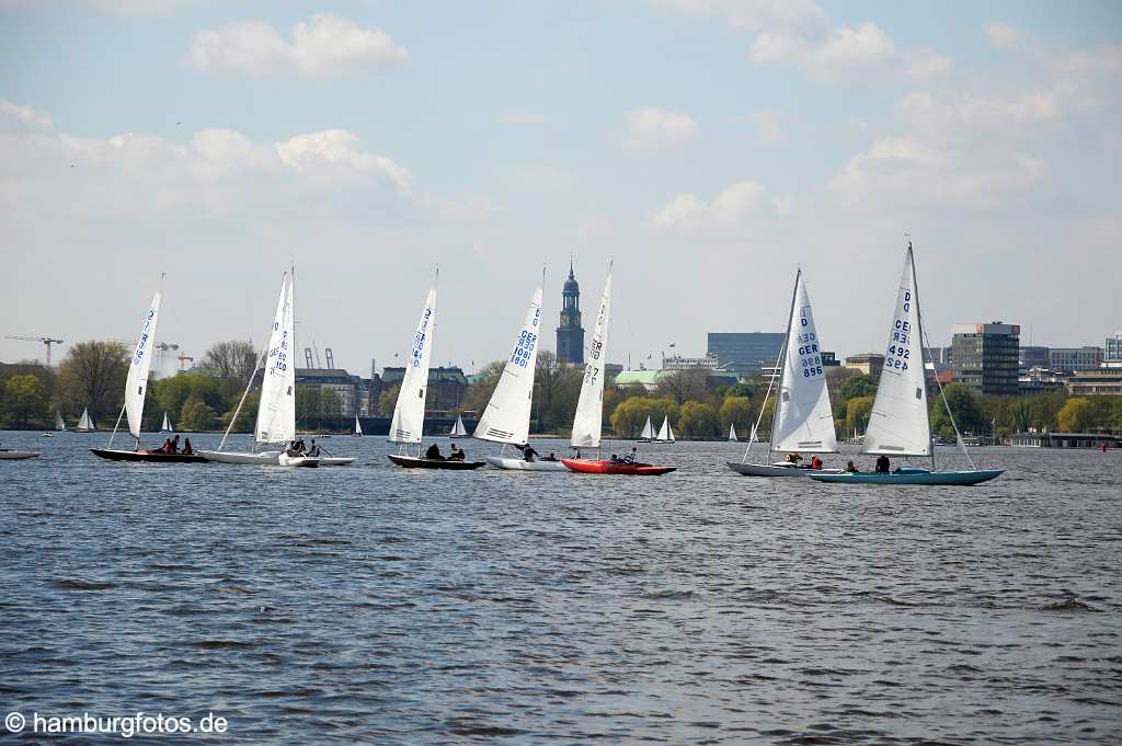 id519318 Hamburg rund um die Alster