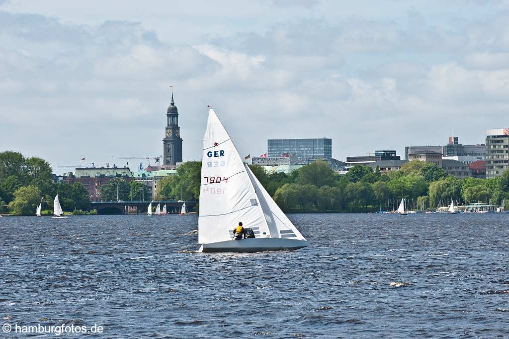 id519409 Hamburg rund um die Alster