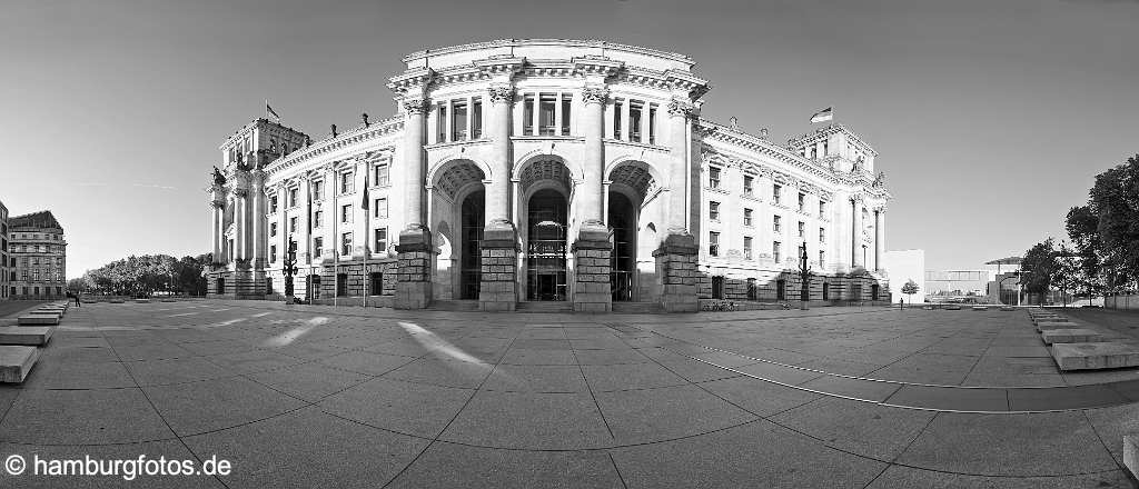 berlin_panorama_BP52 Berlin Panoramabild, Reichstag, Regierungsviertel, schwarzweiß