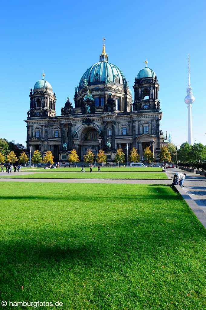 berlin_topbild_BT008 Berliner Dom, Lustgarten