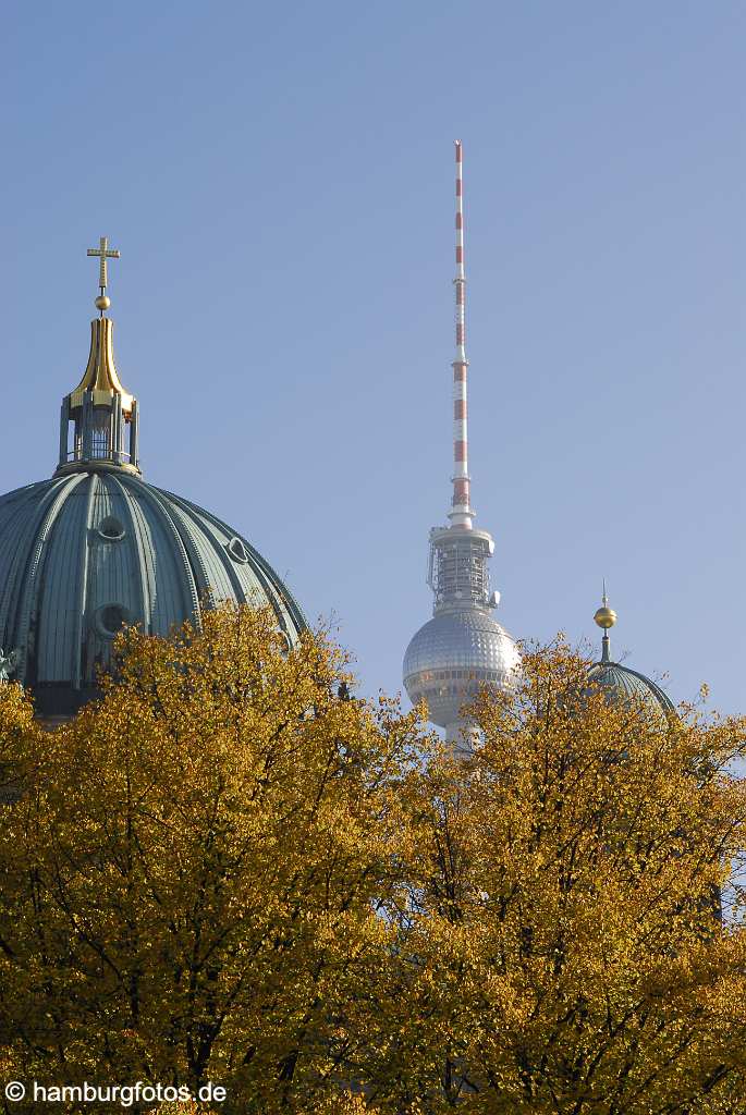 berlin_topbild_BT026 Berliner Dom, Fernsehturm