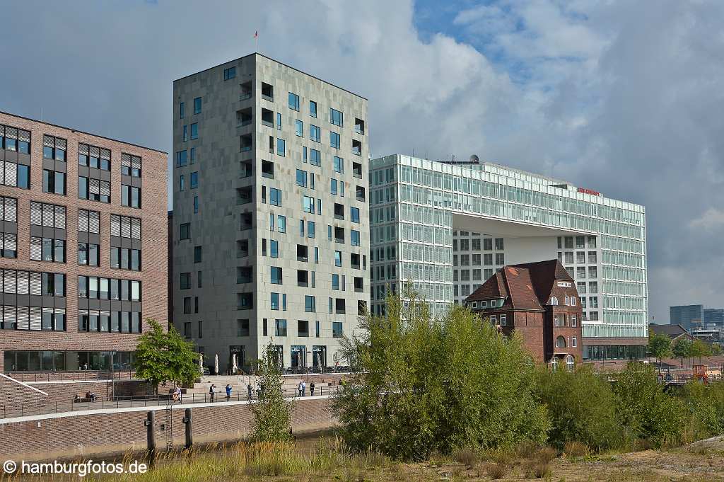 id520276 Hafencity Hamburg neue Bürogebäude am Ericusgraben