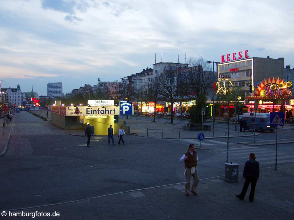 id104973 Reeperbahn | alter Spielbudenplatz vor 01/2006 bei Nacht