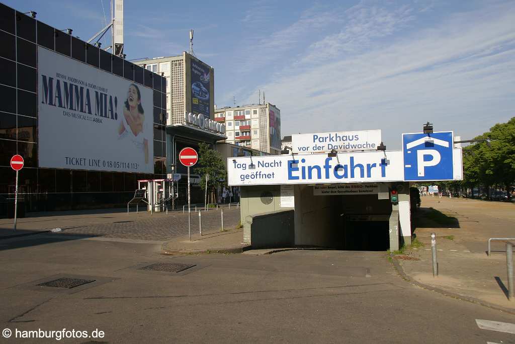 id105040 Reeperbahn | Tiefgarage Einfahrt 2005