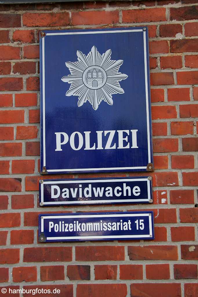 id105054 Polizei Davidwache, Schild