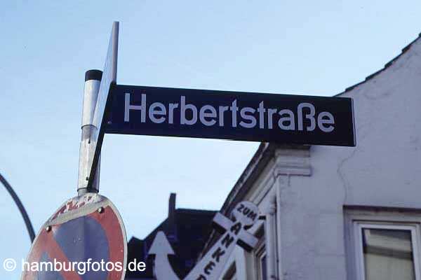 id105179 Reeperbahn | Herbertstrasse