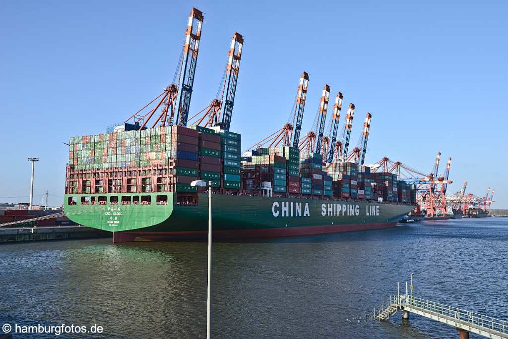 id522391 Containerschiff CSCL GLOBE 19000 TEU