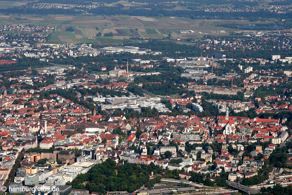 id108027 Augsburg aus der Vogelperspektive | Augsburg from a bird's eye view