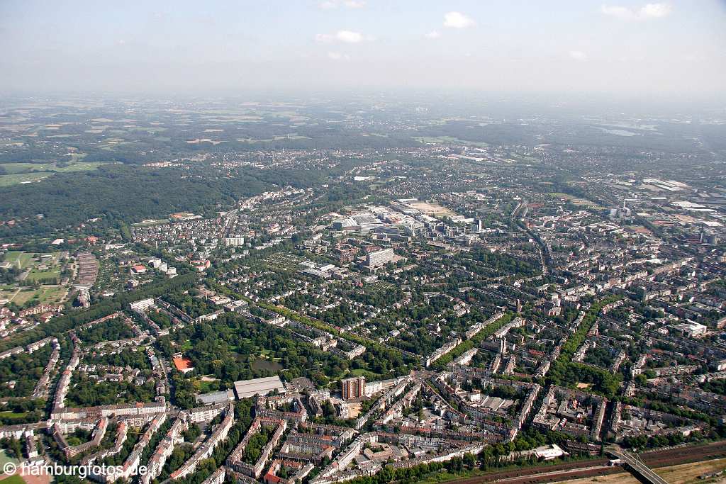 id107810 Düsseldorf am Rhein aus der Vogelperspektive | Duesseldorf from a bird's eye view , aerial photography, aerial picture, aerial pictures, air photo, air photos, bird's eye view, Düsseldorf, Duesseldorf, Germany, Luftbild, Luftbilder, Nordrhein-Westfahlen, Rhein, Vogelperspektive