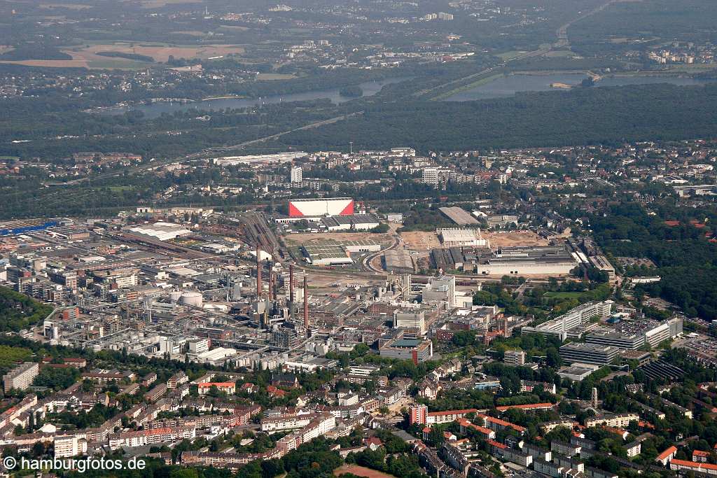 id107843 Düsseldorf am Rhein aus der Vogelperspektive | Duesseldorf from a bird's eye view , aerial photography, aerial picture, aerial pictures, air photo, air photos, bird's eye view, Düsseldorf, Duesseldorf, Germany, Luftbild, Luftbilder, Nordrhein-Westfahlen, Rhein, Vogelperspektive