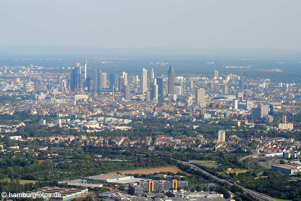 id107635 Luftbilder von Frankfurt am Main | aerial photography of Frankfurt am Main, aerial photography, aerial picture, aerial pictures, air photo, air photos, bird's eye view, Frankfurt am Main, Germany, Hessen, Luftbild, Luftbilder, Main, Vogelperspektive