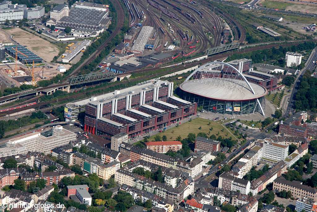 id107874 Köln aus der Vogelperspektive | Cologne from a bird's eye view , aerial photography, aerial picture, aerial pictures, air photo, air photos, bird's eye view, Cologne, Germany, Koeln, Luftbild, Luftbilder, NRW, Rhein, Rhine, Vogelperspektive