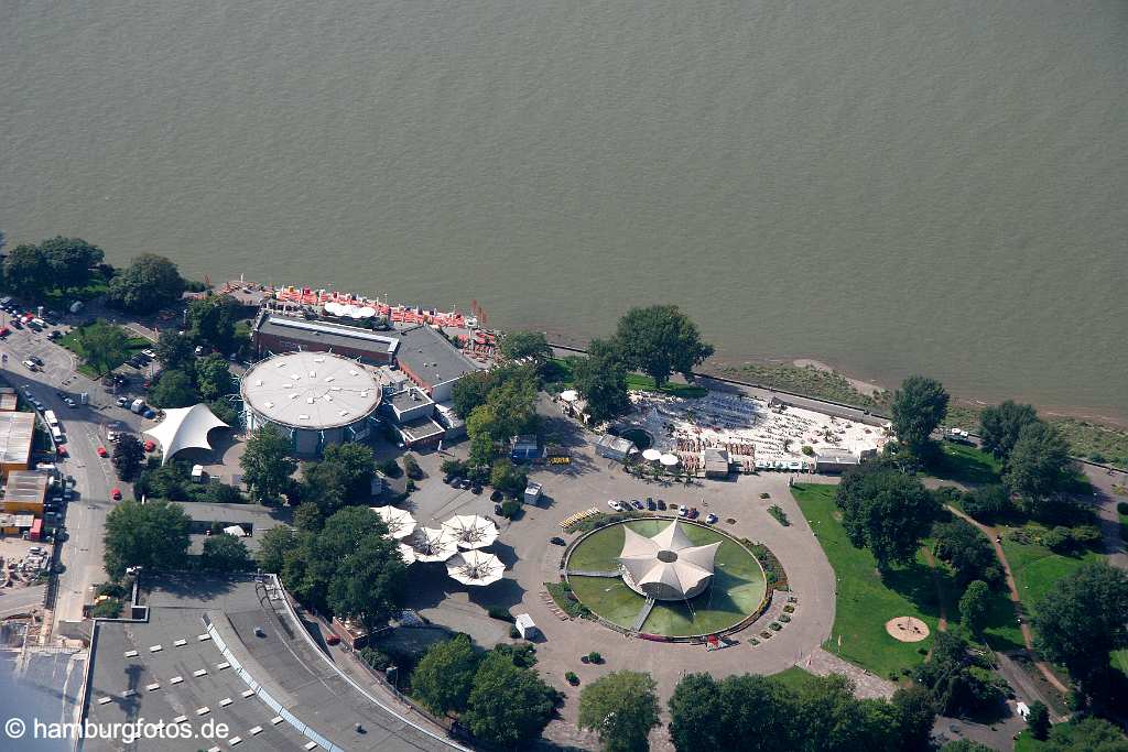 id107890 Köln aus der Vogelperspektive | Cologne from a bird's eye view , aerial photography, aerial picture, aerial pictures, air photo, air photos, bird's eye view, Cologne, Germany, Koeln, Luftbild, Luftbilder, NRW, Rhein, Rhine, Vogelperspektive