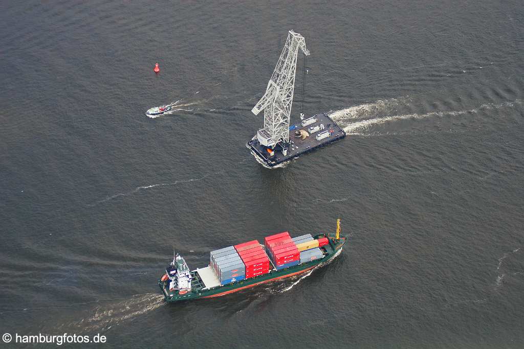 id103088 Luftbild Hamburg | Schwimmkran, Schiff