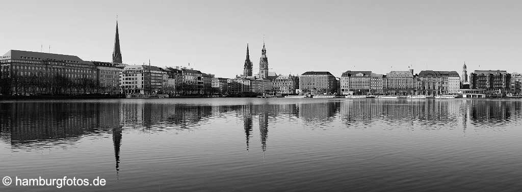 skyline_hamburg_P005 Skyline, Panoramabild Hamburg, Binnenalster, Ballindamm, Jungfernstieg, schwarzweiß