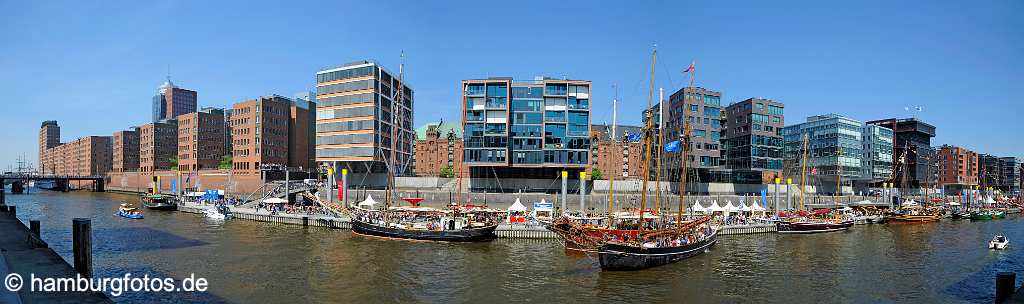 skyline_hamburg_P066 Panoramabild Hamburg Hafengeburtstag