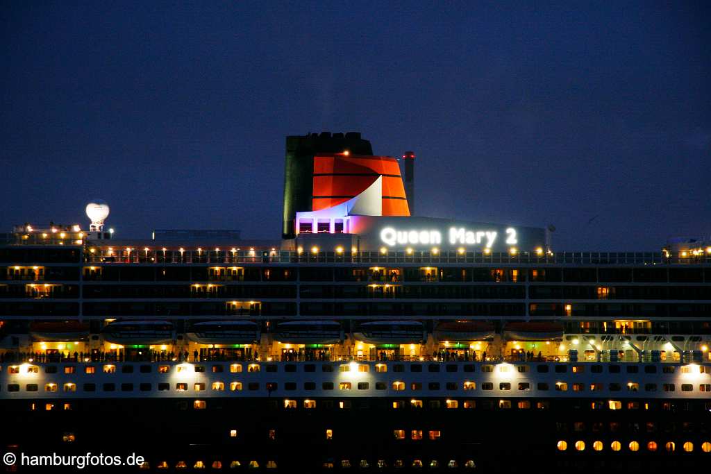 id104499 Hamburg | Kreuzfahrtschiff Queen Mary 2