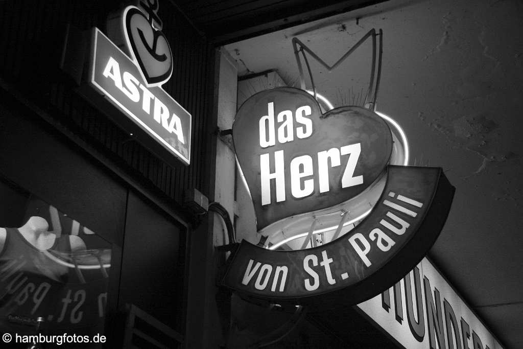 hamburg_schwarzweiss_037 Hamburg | Das Herz von St. Pauli, Leuchtreklame