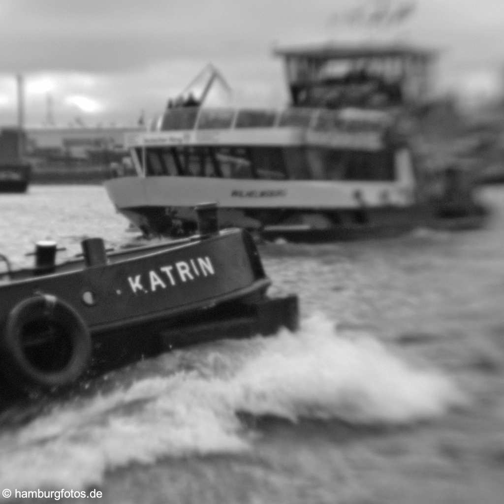 hamburg_schwarzweiss_119 Impression Hamburger Hafen, schiffsverkehr