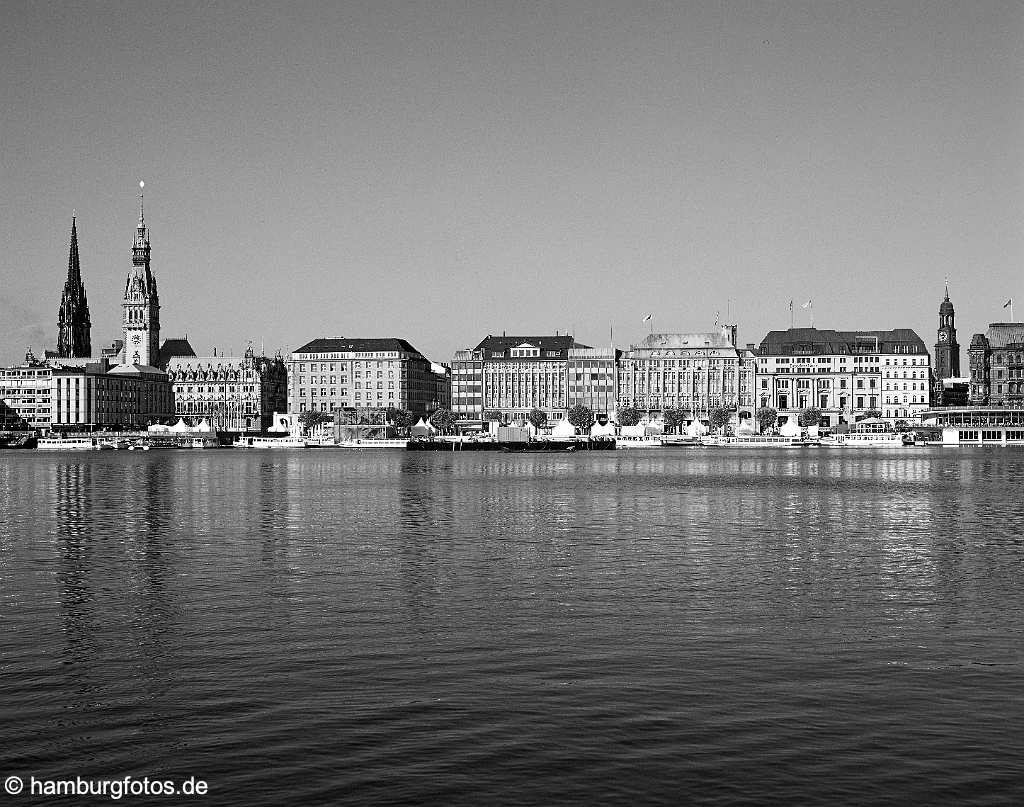 hamburg_schwarzweiss_176 Hamburg | Binnenalster, Jungfernstieg Skyline 2006