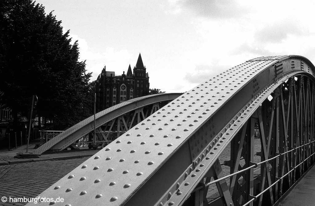 hamburg_schwarzweiss_181 Hamburg | Hamburg Altstadt (PLZ 20457) | Speicherstadt | historische Speicher, Läger, Fleete