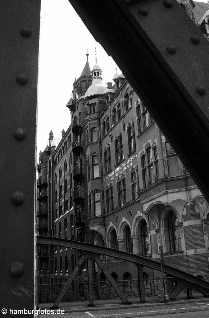 hamburg_schwarzweiss_186 Hamburg | Hamburg Altstadt (PLZ 20457) | Speicherstadt | historische Speicher, Läger, Fleete, Hamburg Bilder in schwarzweiss, schwarz-weiss