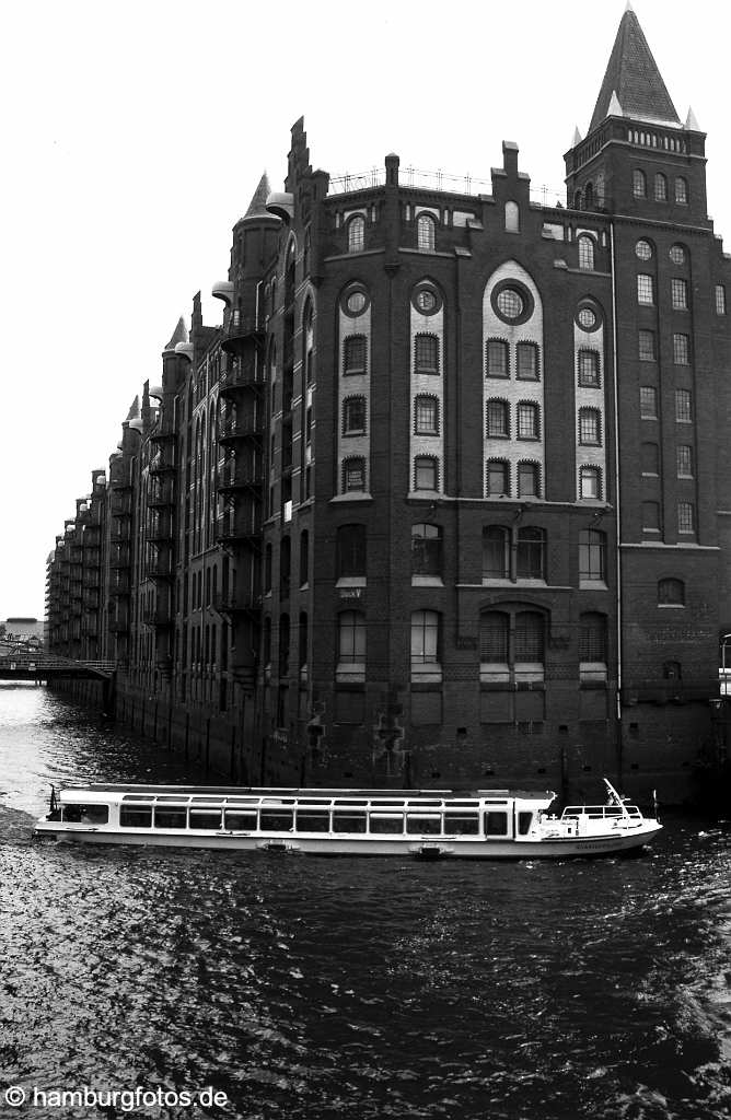 hamburg_schwarzweiss_190 Hamburg | Hamburg Altstadt (PLZ 20457) | Speicherstadt | historische Speicher, Läger, Fleete, Hamburg Bilder in schwarzweiss, schwarz-weiss