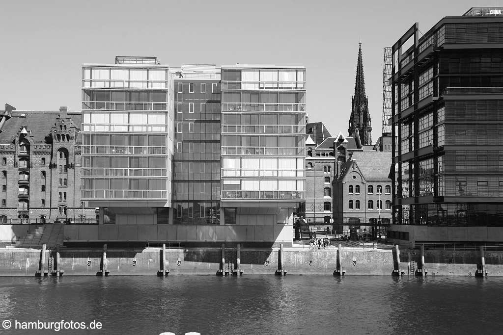 hamburg_schwarzweiss_197 Hamburg | Bild - Speicherstadt - Hafencity | alt gegen neu