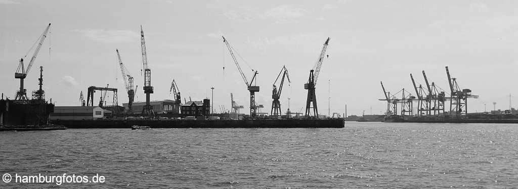 hamburg_schwarzweiss_205 Hamburg | Hamburger Hafen, Skyline mit Kränen | Wert, Kran, Kai, Wasser, Elbe