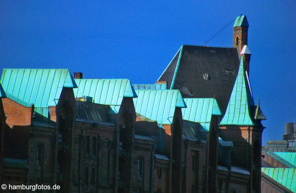 id102200 Hamburg Speicherstadt: Kupferdaeche