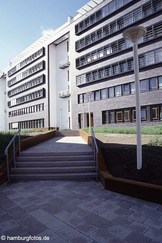 arc044 Moderner Neubau der DAK in Hamburg.