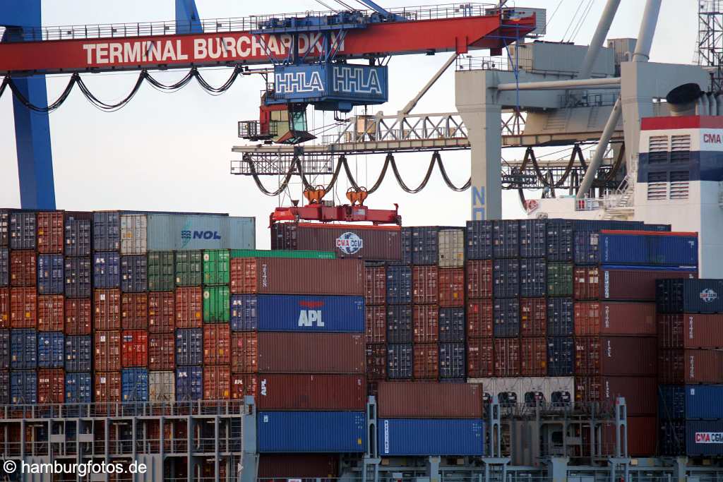 id101409 Hamburg, Hamburger Hafen, Hafencity, Container, Containerterminal, Containerumschlag, beladen, verladen, entladen, laden, Ladung