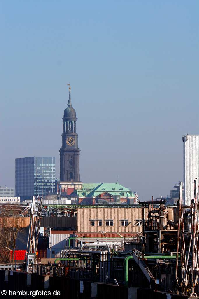 id102813 HAFEN HAMBURG | Stadteil - Hamburg-Steinwerder | Hamburger Hafen, Port of Hamburg | Reiherstieg, St. Michaelis, Shell AG