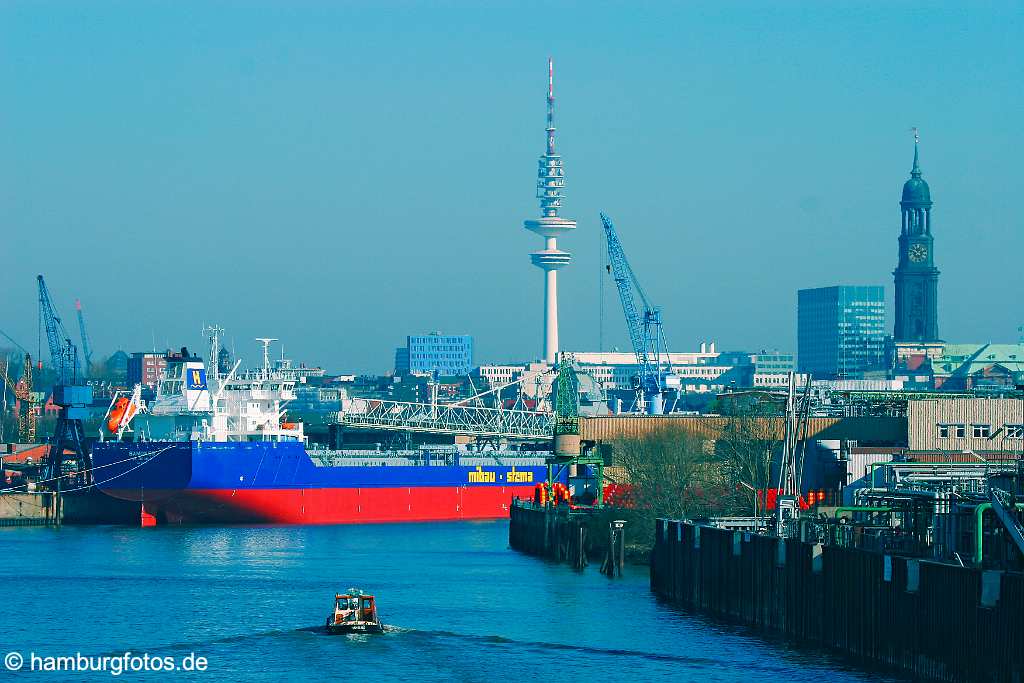 id102819 HAFEN HAMBURG | Stadteil - Hamburg-Steinwerder | Hamburger Hafen, Port of Hamburg | Reiherstieg, Fernsehturm, Schiff, Wasser, Barkasse, Michaelis-Quartier, Deutscher Ring B�ro-Hochhaus