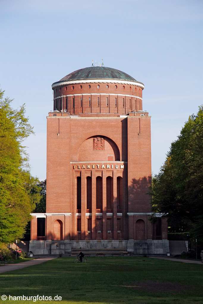 id106039 Hamburg | Hamburger Planetarium im Stadtpark