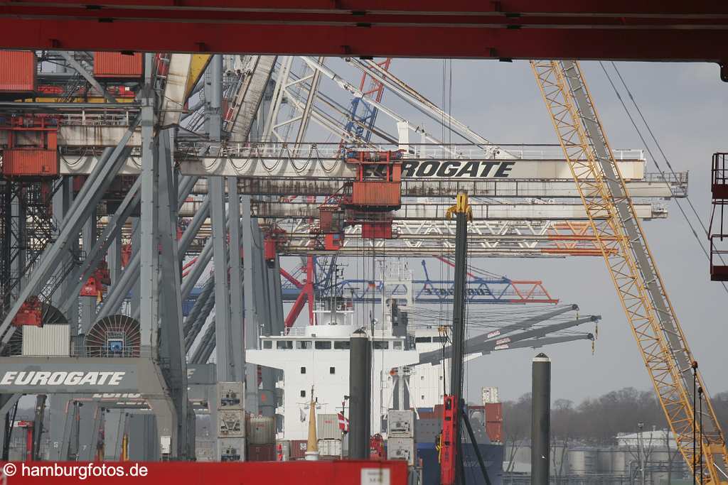 id106783 Hamburg | Containerbrücken am Eurograte