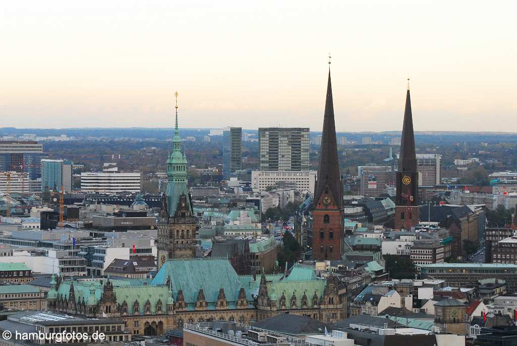 id109495 Hamburg aus der Vogelperspektive, Altstadt, Hamburger Rathaus bis Berliner Tor