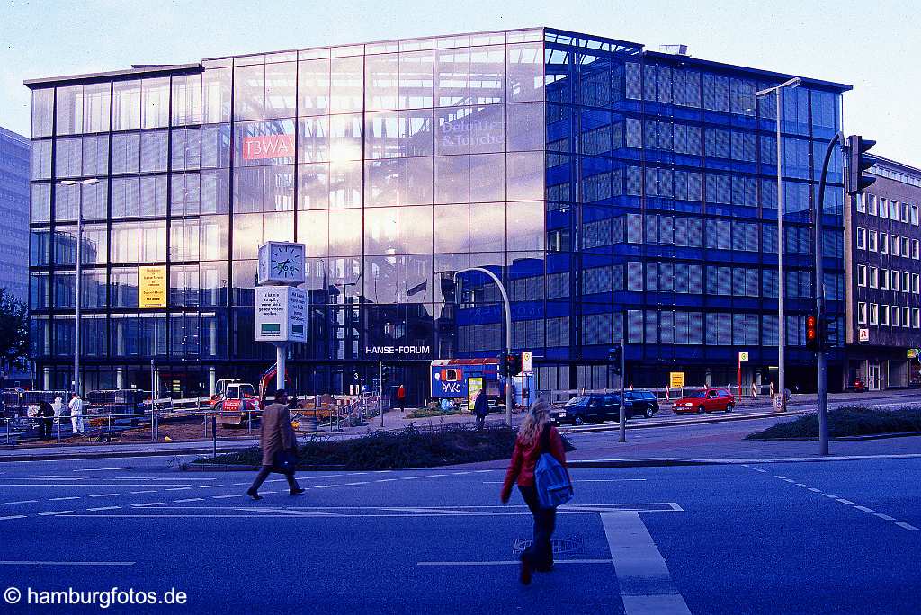 id100021 Moderne, zeitgenoessische Bauten in Hamburg