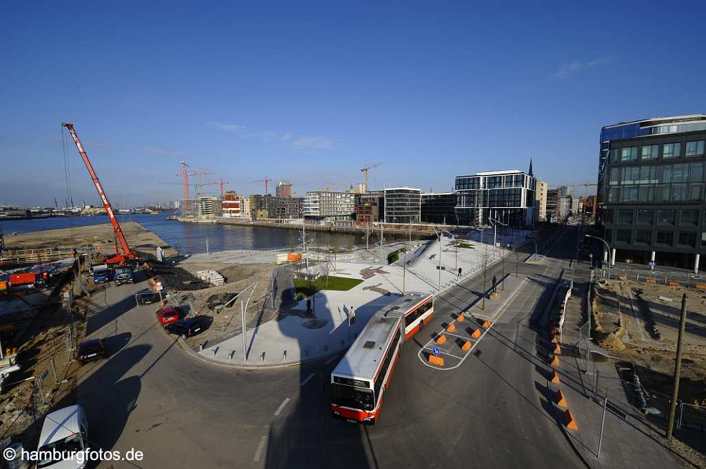 id113478 Hamburg-Hafencity im Fruehjahr 2008, Blick vom View Point am Grosser Grasbrook zu den Baustellen am Dalmannkai.