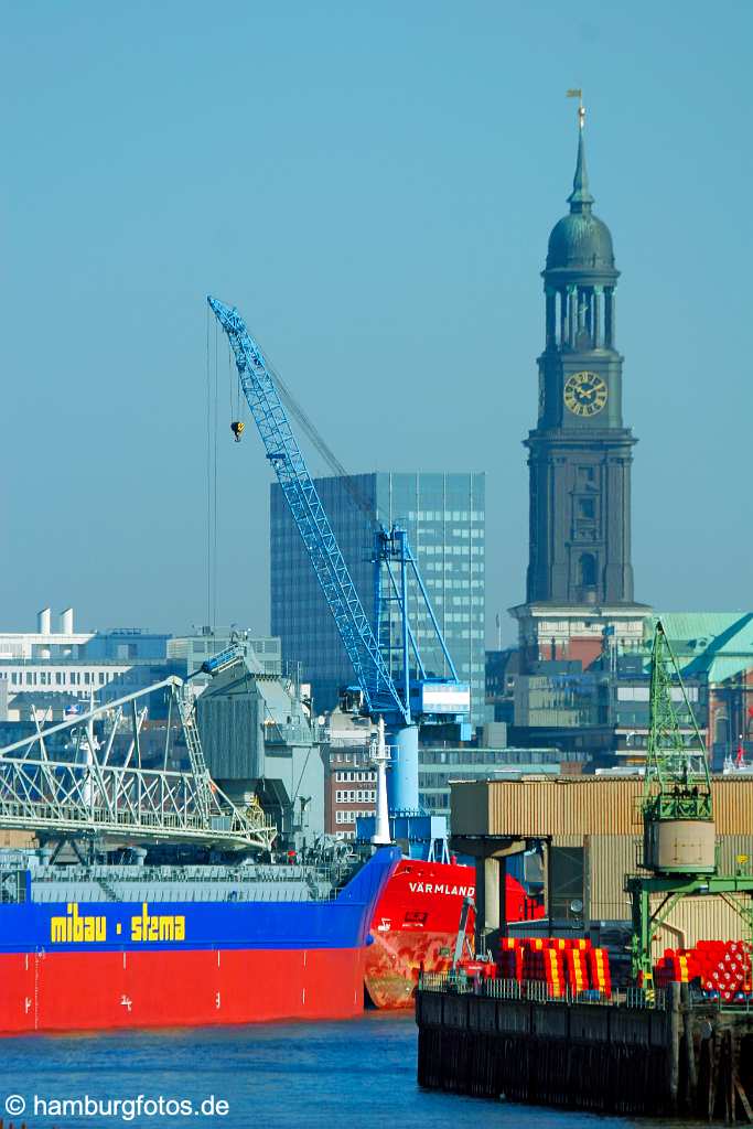 id102816 HAFEN HAMBURG | Stadteil - Hamburg-Steinwerder | Hamburger Hafen, Port of Hamburg | Reiherstieg, St. Michaelis (Michel)