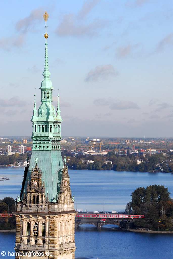 id109422 Hamburg aus der Vogelperspektive | Rathaus, Binnenalster, Außenalster